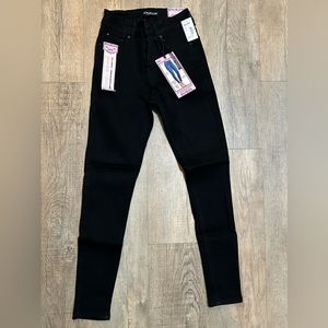Women High-Rise Jean